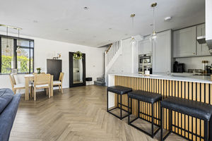 Photo 10- click for photo gallery